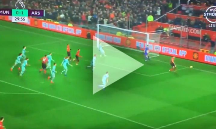 Martial strzela gola z Arsenalem! 1-1 [VIDEO]